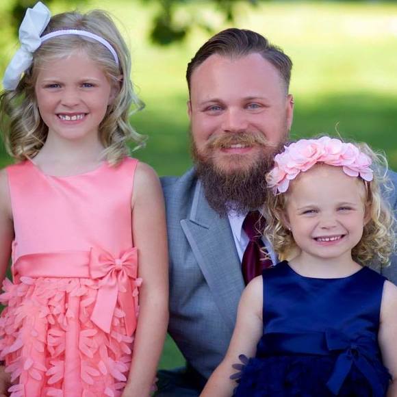 Meet your Posher, Kenneth - Picture 1 of 1